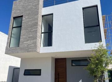 03273ecf62ea9f8836eb54ec5900267ce7635816acbfb909b2e51c2ce4a9aa56 · Casa en Venta en Bosques Vallarta