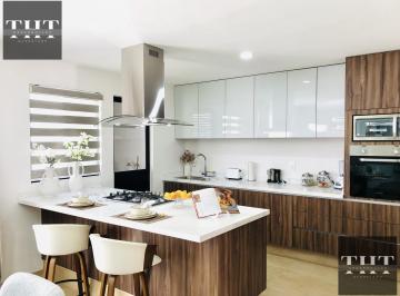 Casa · 139m² · 3 Recámaras · 2 Estacionamientos · Casa en Ziré (Zakia) con Sala de Tv y 3 Recámaras