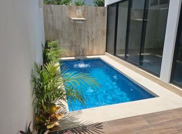 Casa de 4 habitaciones, Benito Juárez · Casa con Alberca Privada y Acabados de Lujo, en Venta, Rio Residencial, Cancún.