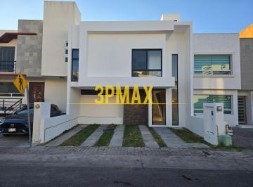 Casa en condominio de 3 habitaciones, Querétaro · Casa Nueva, Amplia, con Buena Iluminacion y Cerca de Escuelas, Plazas