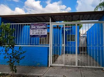 Casa de 2 habitaciones, Tlajomulco de Zúñiga · Casa en Venta en Chulavista