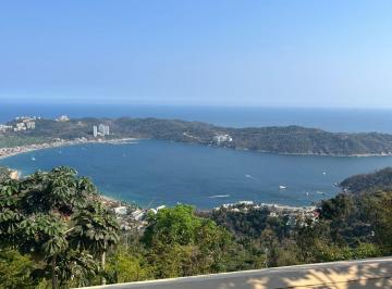 Casa de 6 habitaciones, Acapulco de Juárez · Casa a La Venta en Fracc. Cima Marques Acapulco Totalmente Remodelada