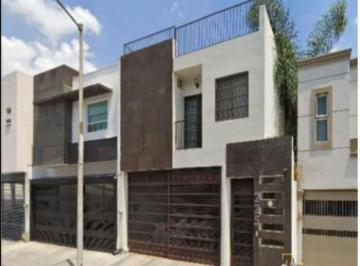 Casa de 3 habitaciones, Monterrey · Increible Casa de Venta en Nuevo Leon