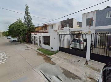Casa en Venta de 3 habitaciones Fraccionamiento Mundo Maya · Casa con 3 Habitaciones y 138 m² Superficie de Terreno en Venta, Mundo Maya Campeche