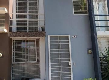 Casa en condominio de 3 habitaciones, Zapopan · Casa Amueblada en Parques de Tesistan