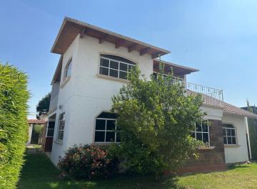 Casa de 4 habitaciones, Metepec · Casa en Venta Metepec Llano Grande