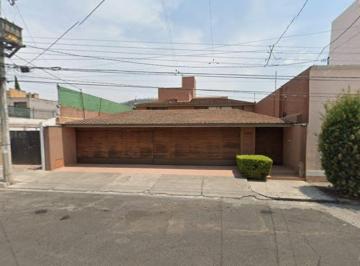 Casa de 5 habitaciones, Morelia · Venta de Casa en Las Americas Morelia Michoacan.