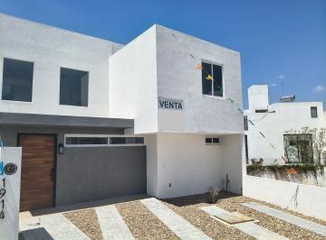 Casa de 4 habitaciones, Querétaro · Casa en Venta en Preserve Juriquilla, Naturaleza y Espacios Para Vivir con Tranquilidad