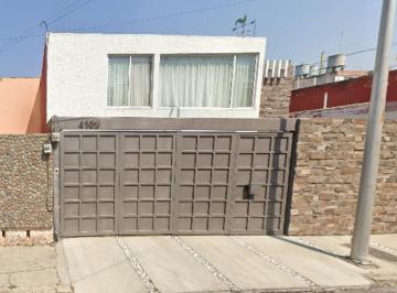 Casa de 3 habitaciones, Puebla · Venta de Casa en Gabriel Pastor Heroica Puebla de Zaragoza