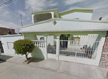 Casa de 4 habitaciones, Durango · Casa con 4 Habitaciones en Venta, 115 m² Superficie de Terreno, El Ciprés, Durango