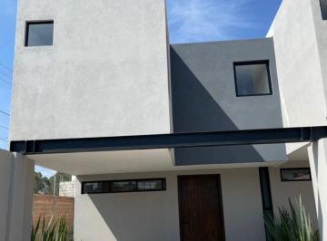 Casa de 3 habitaciones, Puebla · San Jose Chapulco, Zona Xilotzingo, a 9 Minutos de Cu