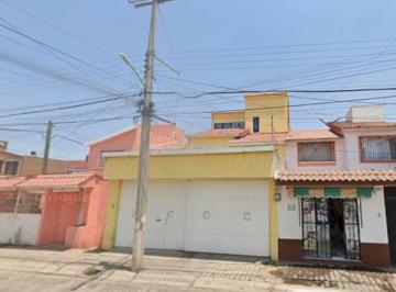 Casa de 3 habitaciones, Tulancingo de Bravo · Casa con 120 m² Superficie de Terreno y 3 Recámaras en Venta en Fraccionamiento La Morena, Hidalgo