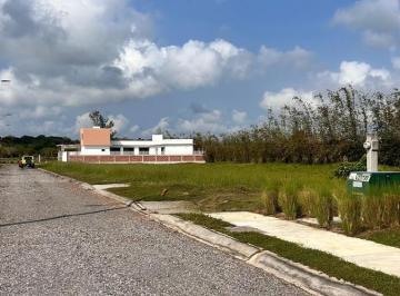 Terreno / Lote · 600m² · Terreno en Venta en Col. El Zapote, Alvarado Veracruz.