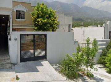 Casa de 3 habitaciones, Santa Catarina · Venta de Casa en Llanura, Lomas Altas 1er Sector, 66359 Cdad. Santa Catarina, Nuevo Leon