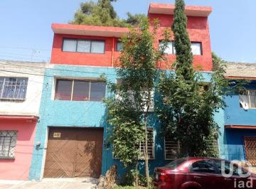 Casa · 155m² · 2 Recámaras · 1 Estacionamiento · Casa en Venta Ubicada en Lztapalapa, Sector Popular