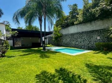 Casa · 280m² · 3 Recámaras · 2 Estacionamientos · Casa en Fraccionamiento en Centro Jiutepec Jiutepec - Maz - 2647 - Fr