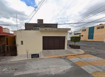 Casa de 4 habitaciones, Naucalpan de Juárez · Venta de Casa en Boulevares, Tlanepantla Mex.