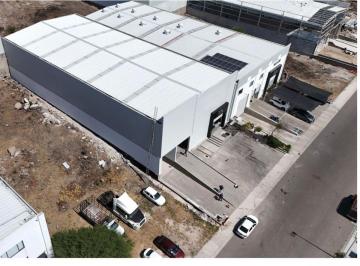Nave industrial , El Marqués · Nave a Estrenar en Terra Park Centenario, 9 m Altura Libre, Andén, Paneles Termoacústicos, Uso Mixto.