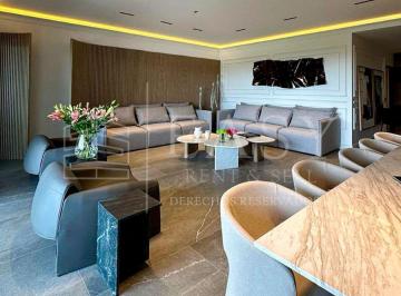 Diseña el hogar de tus sueños en Interlomas
Vive en un exclusivo condominio resi · Venta de Exclusivo Departamento en Lomas Country