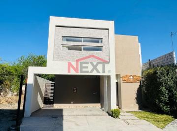Foto principal · Casa en Venta en La Aurora | Terreno 600 m² | 3 Recámaras | Amplio Patio