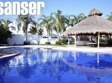 Casa en condominio de 4 habitaciones, Bahía de Banderas · Casa en Coto con Alberca a 8 Min a La Playa