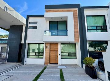 Casa · 237m² · 3 Recámaras · 2 Estacionamientos · Casa en Venta en Querétaro ¡Nuevo Refugio!
