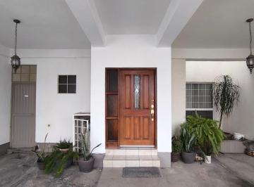 Casa de 3 habitaciones, Chihuahua · Casa en Renta en Quintas del Sol $24
