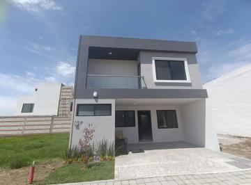 1 · Casa en Venta Cholula, Puebla.