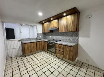 Casa de 5 habitaciones, Zapopan · Casa en Renta en La Calma – Espacios Amplios, Ubicación Estratégica y Lista Para Habitar