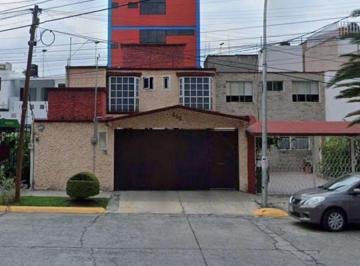 Casa de 3 habitaciones, Naucalpan de Juárez · Venta de Casa en Naucalpan de Juarez Col La Florida