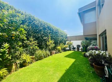 Casa en condominio de 4 habitaciones, Alvaro Obregón · Oportunidad: Condominio Horizontal con Carril de Nado, Terraza y Jardín
