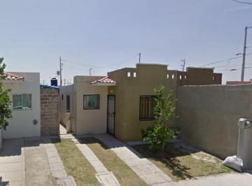 Casa de 2 habitaciones, Tlajomulco de Zúñiga · Casa con 80 m² Superficie de Terreno, 2 Recámaras en Venta en Hacienda Santa Fe