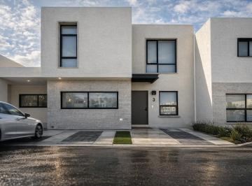 Casa de 4 habitaciones, El Marqués · Casa en Ventan en Zona El Mirador, 4ta Recámara en Pb, Gran Ubicación!