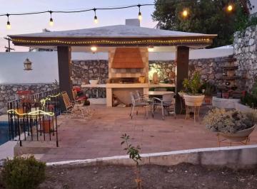 1 · Casa en Venta en Contry La Silla
