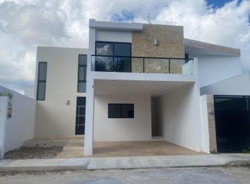 Casa de 3 habitaciones, Mérida · Casa en Venta Cholul Merida