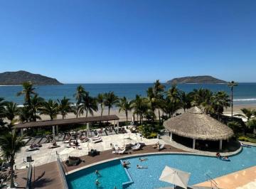 Departamento de 3 habitaciones, Mazatlán · Departamento en Camino Al Mar - Vive Frente Al Mar con Acceso Directo a La Playa