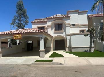 Casa de 4 habitaciones, Mexicali · Se Renta o Se Vende Casa en Puerta de Alcala