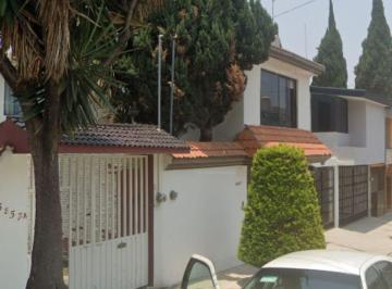Casa de 4 habitaciones, Puebla · Venta de Casa en Priv. San Jose, Plazas Amalucan, 72310 Heroica Puebla de Zaragoza, Puebla.