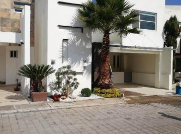Casa · 202m² · Casa en San Bernardino Tlaxcalancingo