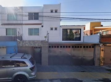 Casa de 4 habitaciones, Toluca · Venta de Casa en Tomas Alva Edison, Las Torres, 50075 Toluca de Lerdo, Estado de México.