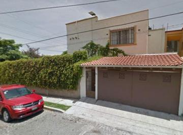 Casa de 4 habitaciones, Cuernavaca · Venta de Casa en Sta. Clara, Acapantzingo, 62440 Cuernavaca, Morelos.