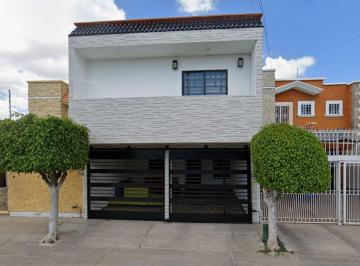 Casa de 3 habitaciones, León · Venta Casa Bosque del Valle Leon Guanajuato