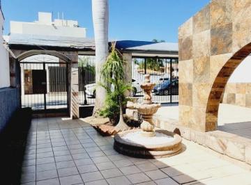 Casa en Venta de 4 habitaciones Fraccionamiento Bugambilias · Amplia Residencia en Zona Exclusiva