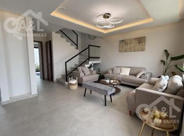 Casa · 150m² · 3 Recámaras · 2 Estacionamientos · Casa en Venta en Fraccionamiento Residencial Los Almendros