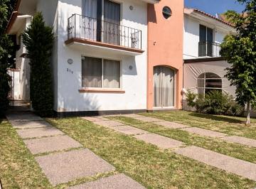 Casa en condominio de 3 habitaciones, Irapuato · Casa Amueblada en Renta! Res San Antonio de Ayala