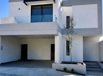 Casa de 4 habitaciones, Santiago · Casa en Venta, Aysso Residencial, Carretera Nacional, Mty