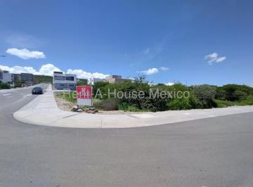 Terreno / Lote , El Marqués · Zaru Terreno Habitacional en Esquina Dentro de Zona Exclusiva Rm306