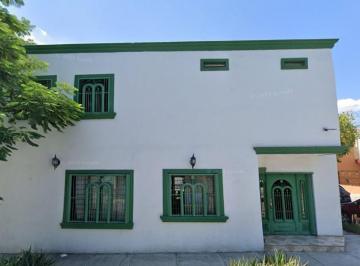 Casa en Venta de 4 habitaciones  · Casa en Venta en Valle del Topo Chico Nuevo Leon