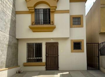 Casa de 2 habitaciones, Tijuana · Casa en Renta 2 Recamaras en Urbi Quinta del Cedro Segunda Sección