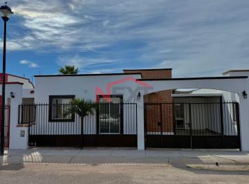Foto principal · Céntrica Casa de un Piso en San Carlos